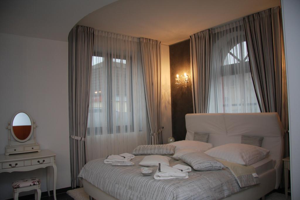 Hotel Da Gianni Gmbh Ораниенбург Номер фото