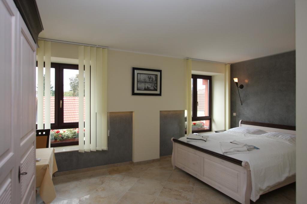 Hotel Da Gianni Gmbh Ораниенбург Номер фото