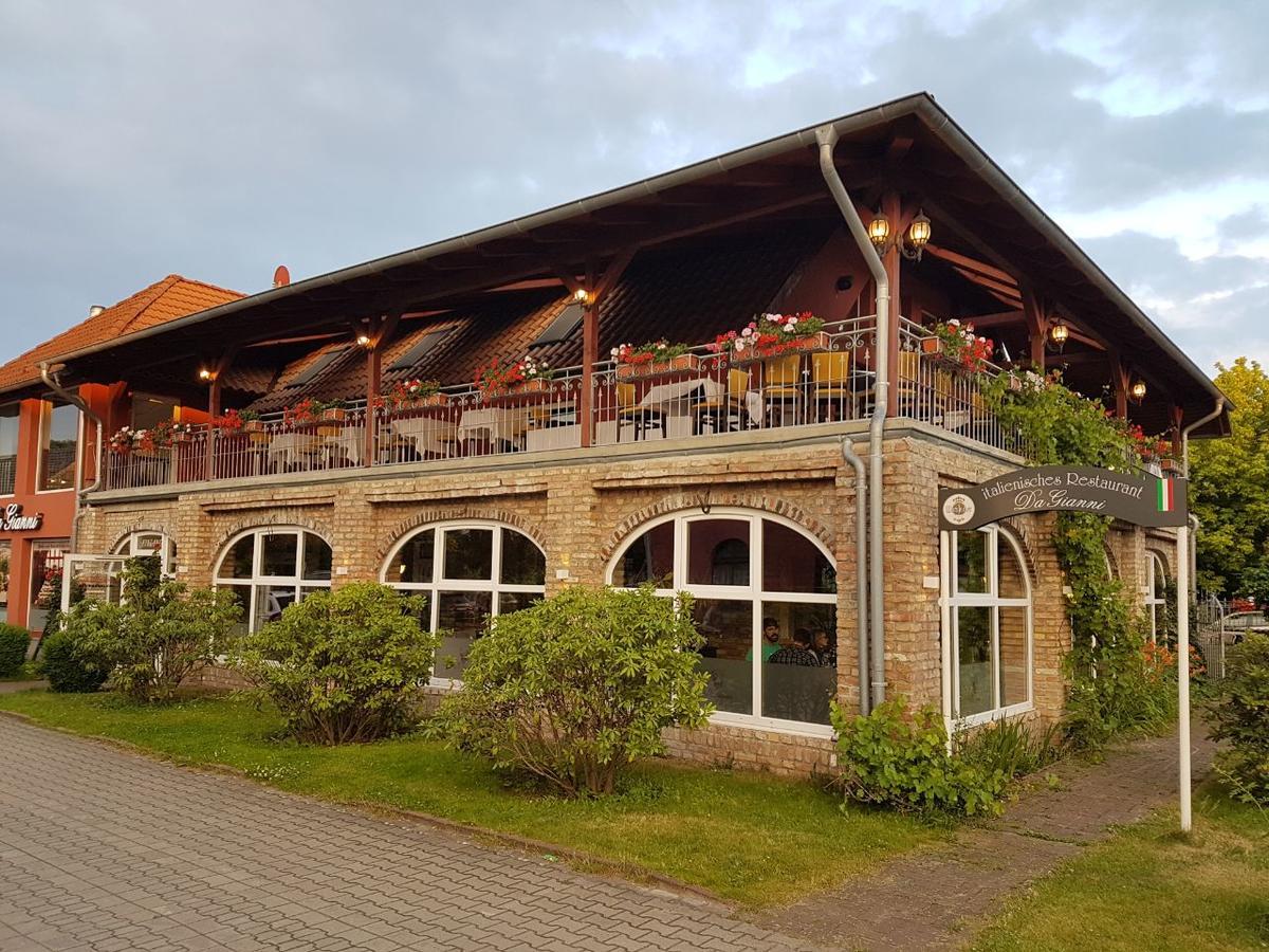 Hotel Da Gianni Gmbh Ораниенбург Экстерьер фото